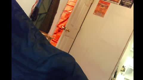 Snapshot of rynoxox chatting on 12.23.24 rynoxox online show from 12.23.24