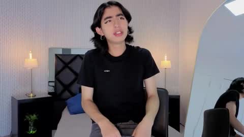 Snapshot of ryo_fem chatting on 09.27.25 Ryo online show from 09.27.25