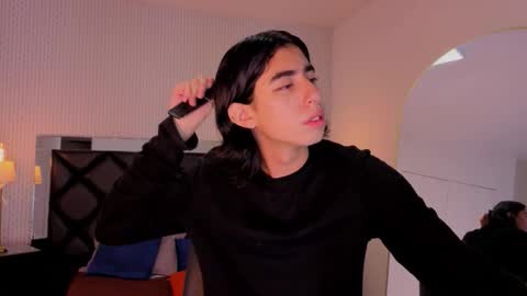 Snapshot of ryo_fem chatting on 10.09.25 Ryo online show from 10.09.25