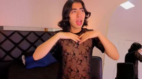 Snapshot of ryo_fem chatting on 10.27.25 Ryo online show from 10.27.25