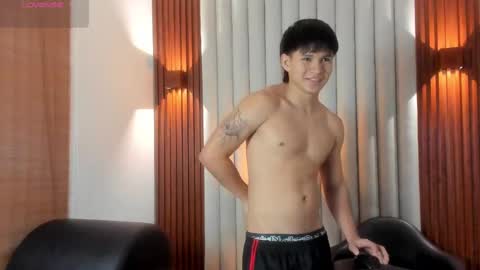 Snapshot of ryo_kush chatting on 10.05.25 Ryo Kush online show from 10.05.25