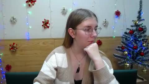 Snapshot of rysakosaylya chatting on 01.11.25 RysaKosaYlya online show from 01.11.25