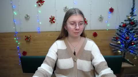 Snapshot of rysakosaylya chatting on 01.13.25 RysaKosaYlya online show from 01.13.25