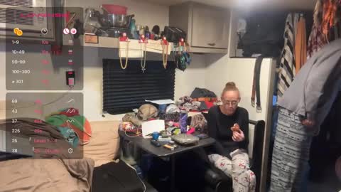 Snapshot of rytracey2024 chatting on 11.09.25 RyTracey2024 online show from 11.09.25