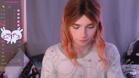 Snapshot of ryuu_sun chatting on 02.07.25  Alice  online show from 02.07.25