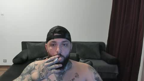 Snapshot of s1nmaster chatting on 05.16.26 s1nmaster online show from 05.16.26