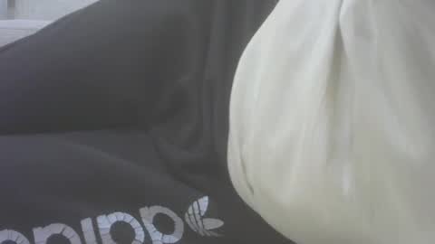 Snapshot of s201174370 chatting on 02.07.25 Cloney online show from 02.07.25