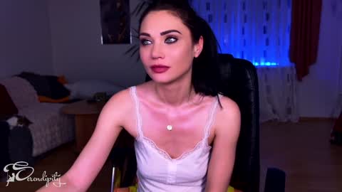 Snapshot of s3r3ndipity chatting on 02.05.25 Y online show from 02.05.25