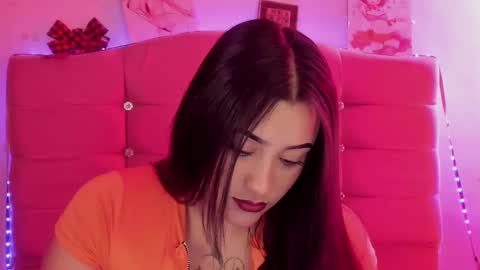 S H A R O N model independient online show from 01.16.25