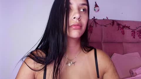 Snapshot of s_samanthax chatting on 12.22.24 Samantha online show from 12.22.24