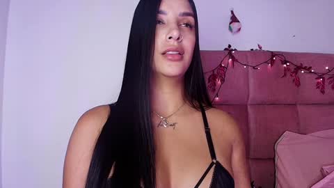 Snapshot of s_samanthax chatting on 12.27.24 Samantha online show from 12.27.24