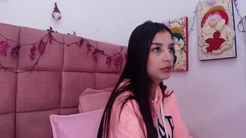 Snapshot of s_samanthax chatting on 12.28.24 Samantha online show from 12.28.24