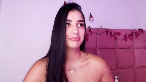 Snapshot of s_samanthax chatting on 12.31.24 Samantha online show from 12.31.24