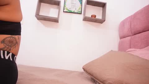 Snapshot of s_samanthax chatting on 10.02.25 Samantha online show from 10.02.25