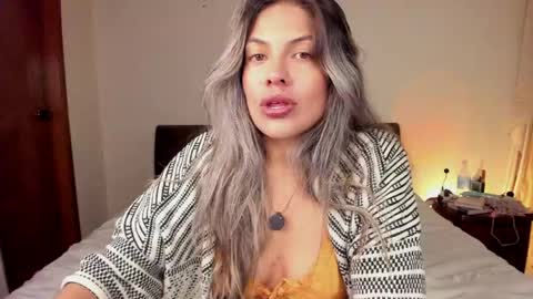 Leslie Beltrn online show from 05.17.26