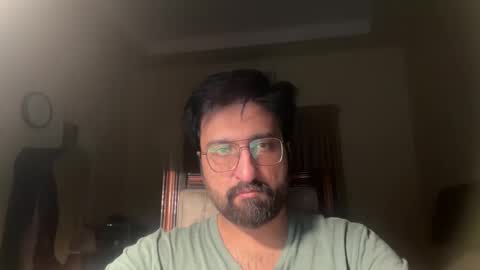 Snapshot of saadiqureshi007 chatting on 10.26.25 saadiqureshi007 online show from 10.26.25