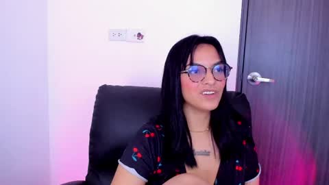 Val online show from 04.15.26