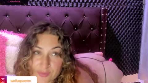 Snapshot of saara__queen chatting on 03.06.25 saara__queen online show from 03.06.25