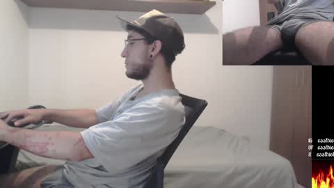 Snapshot of saat_hiel chatting on 12.03.24 Saat online show from 12.03.24