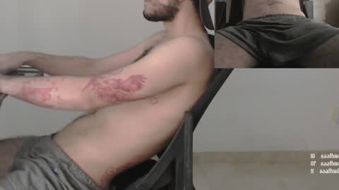 Snapshot of saat_hiel chatting on 01.10.25 Saat online show from 01.10.25