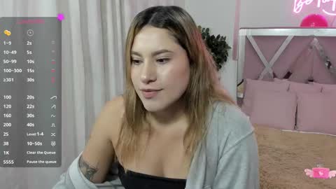 Snapshot of saaya_tay chatting on 02.17.25 saaya_tay online show from 02.17.25