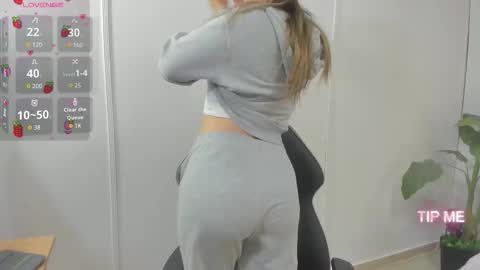 saaya_tay online show from 09.23.25