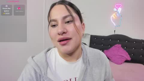 saaya_tay online show from 10.07.25