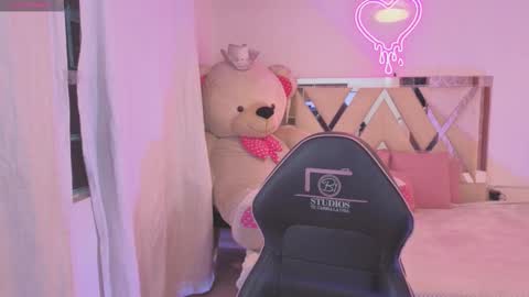 saaya_tay online show from 02.25.26