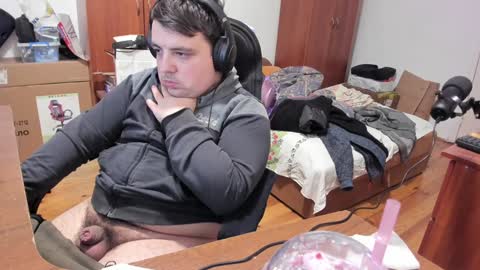 1141323  my Lord Mister Max   moms treasure online show from 12.29.24