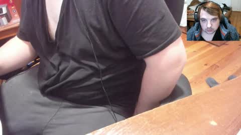 Snapshot of saboda chatting on 10.22.25 1141323 my Lord Mister Max moms treasure online show from 10.22.25