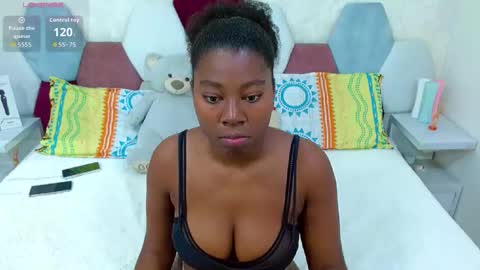sabriana_smith1 online show from 05.10.26