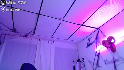 sabrina fox online show from 12.20.25