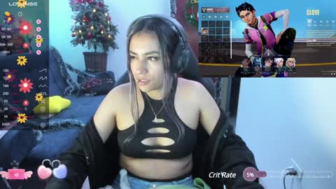 Snapshot of sabrina_chester_02 chatting on 12.18.24 Angie  online show from 12.18.24