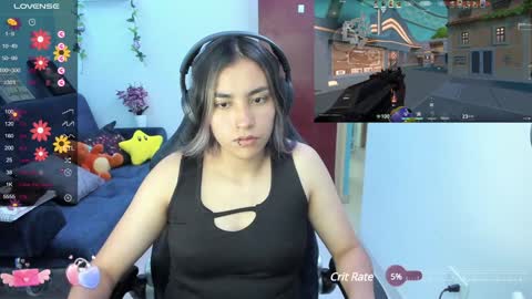 Snapshot of sabrina_chester_02 chatting on 01.16.25 Angie  online show from 01.16.25