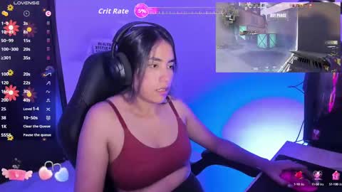 Snapshot of sabrina_chester_02 chatting on 09.12.25 Angie  online show from 09.12.25