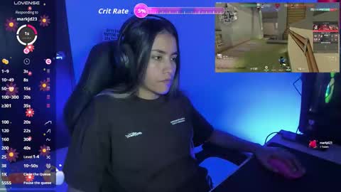 Snapshot of sabrina_chester_02 chatting on 09.18.25 Angie  online show from 09.18.25