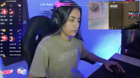 Snapshot of sabrina_chester_02 chatting on 09.24.25 Angie  online show from 09.24.25