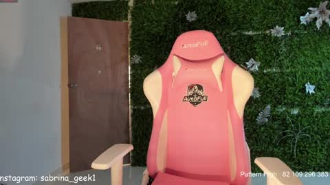 sabrina_geek online show from 01.09.26