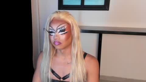 Snapshot of sabrina_rose__ chatting on 02.05.25 Sabrina Rose online show from 02.05.25