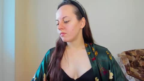 sabrina_tin online show from 09.16.25