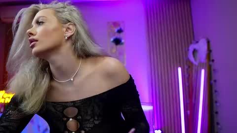SabrinaJade online show from 02.02.26
