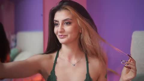  Sabrina  online show from 11.20.25