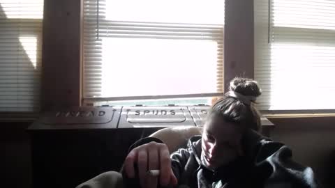 Sabrina online show from 09.27.25