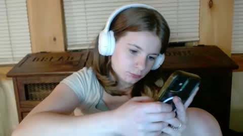 Sabrina online show from 10.25.25