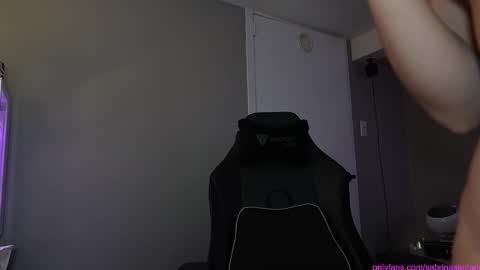 Snapshot of sabrinasarcade chatting on 10.23.25 Sabrina online show from 10.23.25