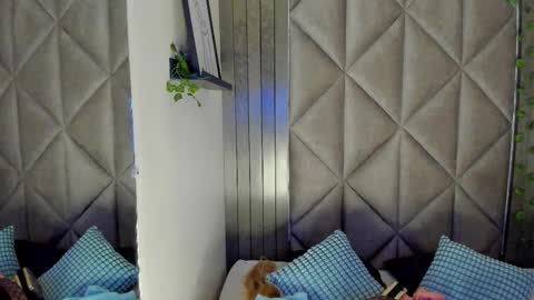 S A B R I N A  online show from 02.05.26