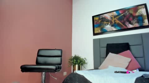 Sabrina Warren online show from 03.01.25