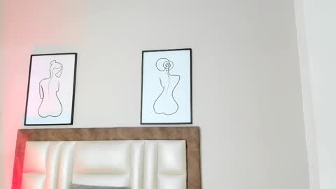 Sabrina Warren online show from 03.08.25