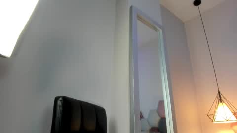 Sabrina Warren online show from 03.10.25