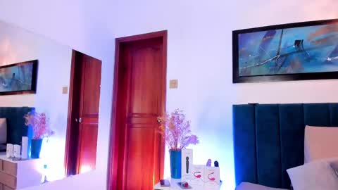 Sabrina Warren online show from 09.17.25